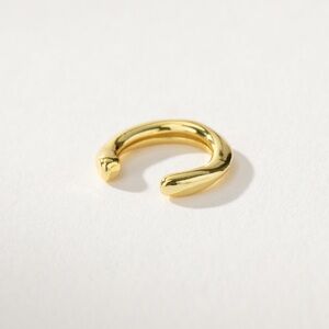 Uncommon James Wavy Ear Cuff